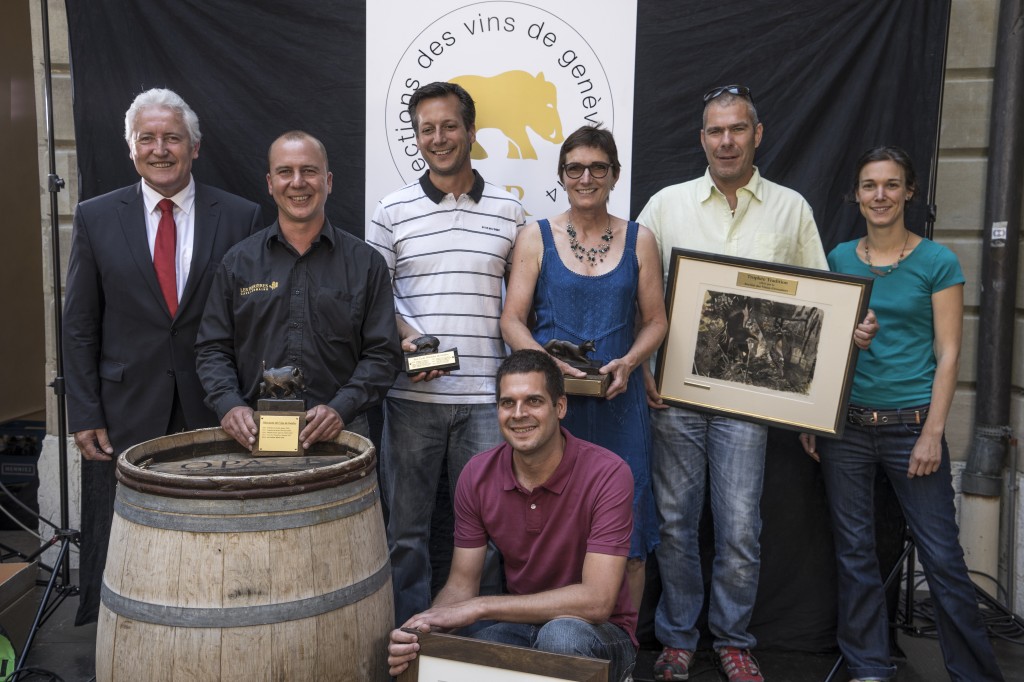 Les lauréats de la Sélection de Genève 2014 Photo: rezo.ch Luc Barthassat Conseiller d'Etat , Fabian Rochaix, Stéphane Dupraz, Sébastien Schwarz, Claude Bocquet, Thierry Anet, Céline Dugerdil (de gauche à droite)